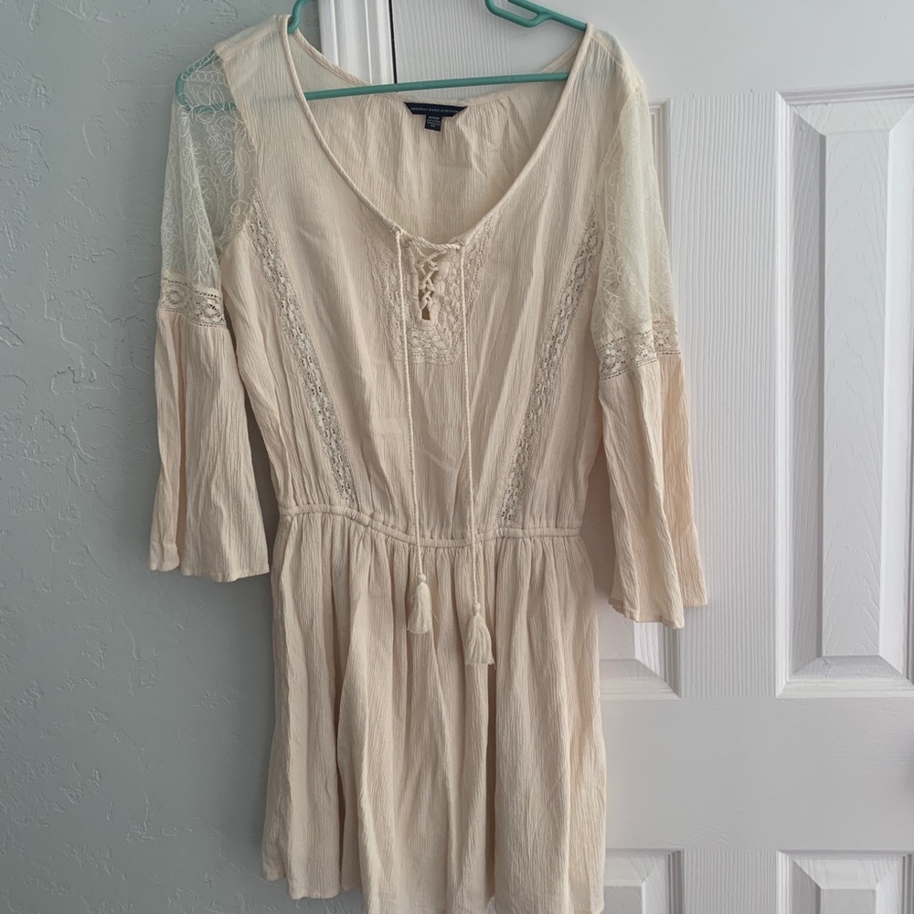 Size M, light cream Lenin material long sleeve dress
